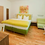 Restaurant Zum Brauhaus Guest house