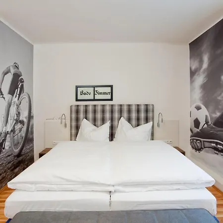 Konukevi Restaurant Zum Brauhaus