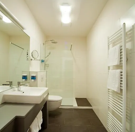 بيت ضيافة Restaurant Zum Brauhaus هارتبرج