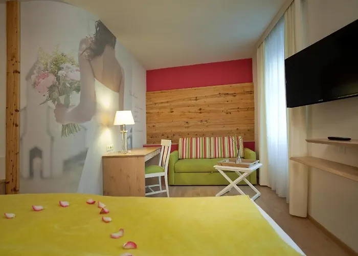 Restaurant Zum Brauhaus بيت ضيافة هارتبرج